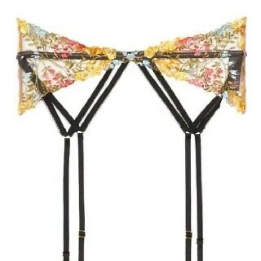Victoria's Secret Dream Angels Floral garter M/L - Picture 2 of 3